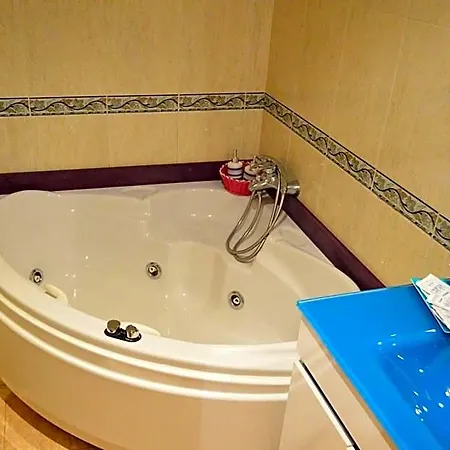Cristal 2 Hotel