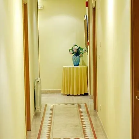 Hotel Cristal 2 2*